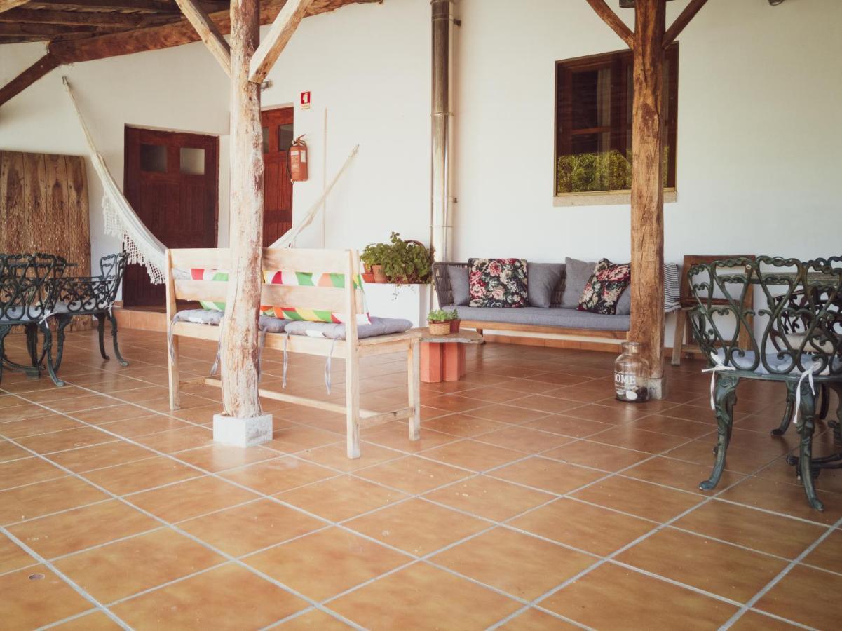 Vila Casa De Pimenteis Vimioso Exteriér fotografie