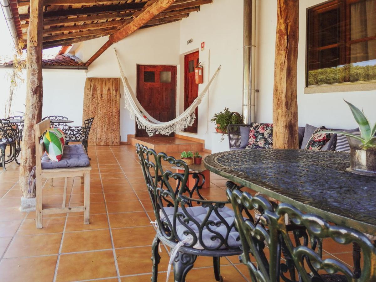 Vila Casa De Pimenteis Vimioso Exteriér fotografie